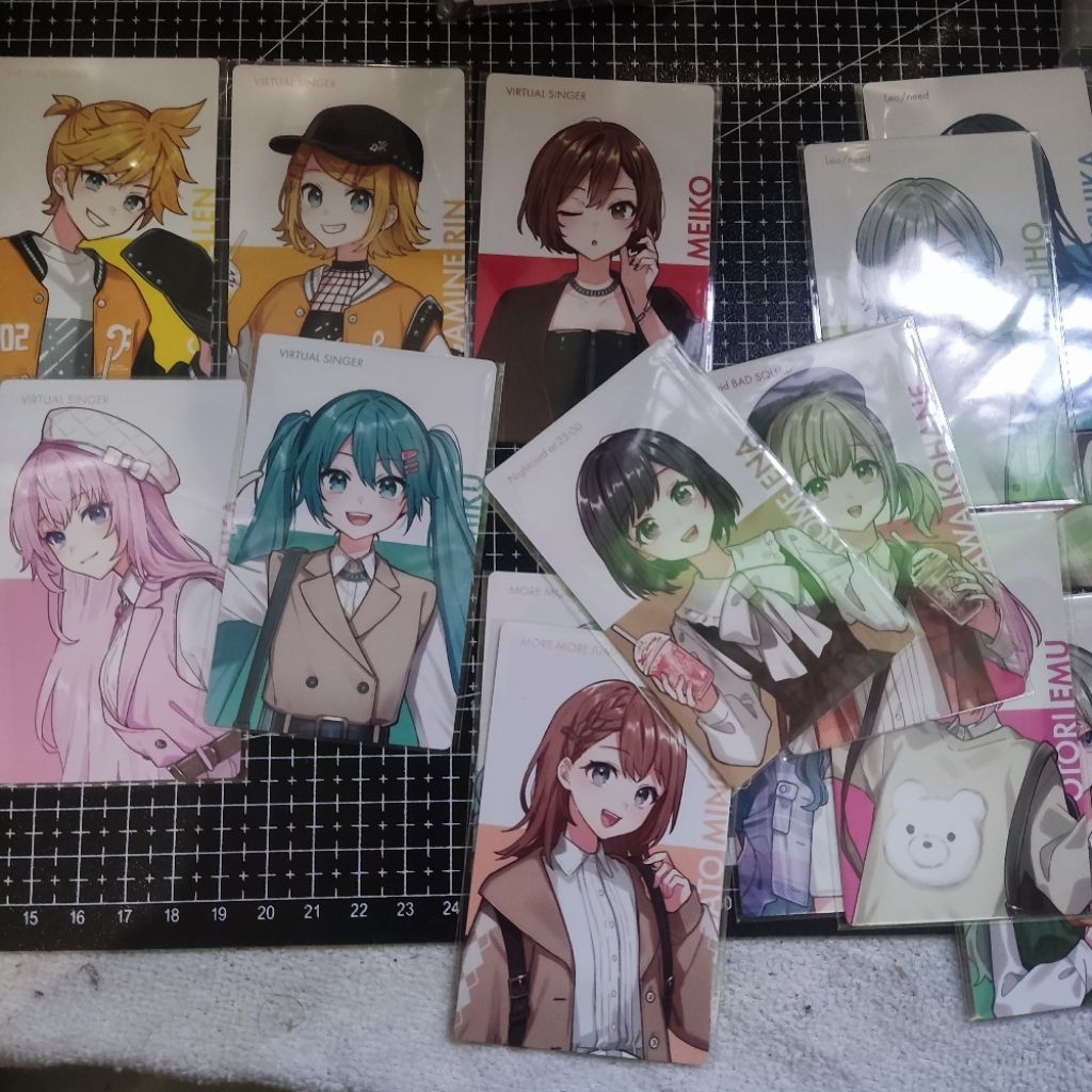 Update April Mix Fuwapuchi/Puchinui Project Sekai Colorful Stage Feat Hatsune Miku. Momoi Airi, Miku
