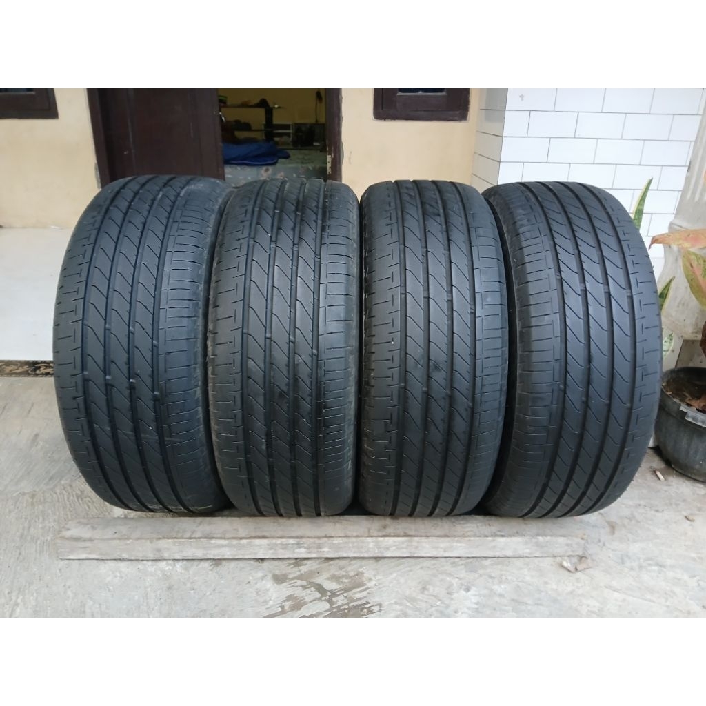 Ban Bridgestone 90% 195/50 R16