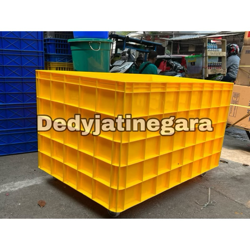 Container Box Besar Rabbit 7099+Roda Besar