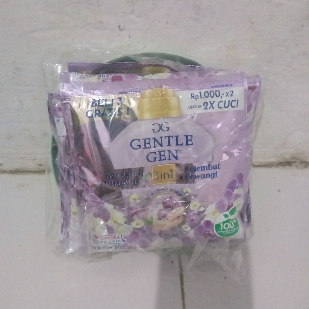 Gentle Gen Deterjen Cair Sachet 16 Pcs free piring