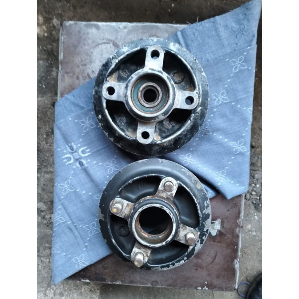 panel dudukan gir CBR150R old PNP versa Megapro monosok original copotan motor