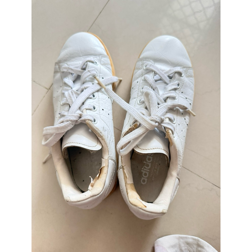 (SECOND) ADIDAS STAN SMITH WHITE WOMEN WALKING SHOES ORIGINAL NO BOX