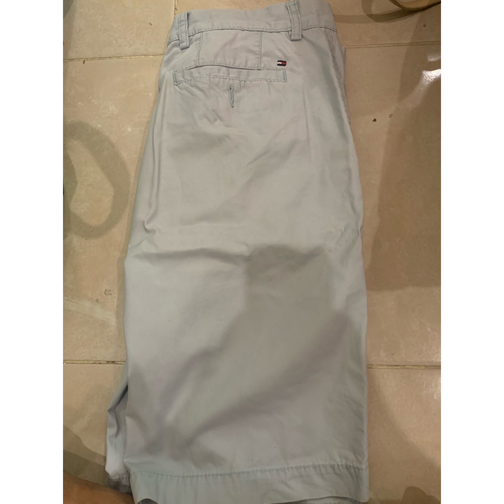 Preloved Celana Tommy Hilfiger Warna Biru Telor Asin
