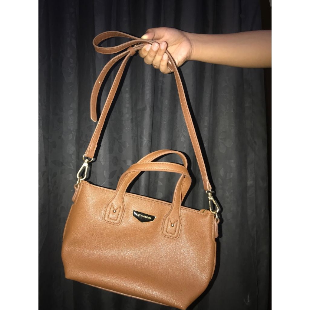 Preloved Les Catino