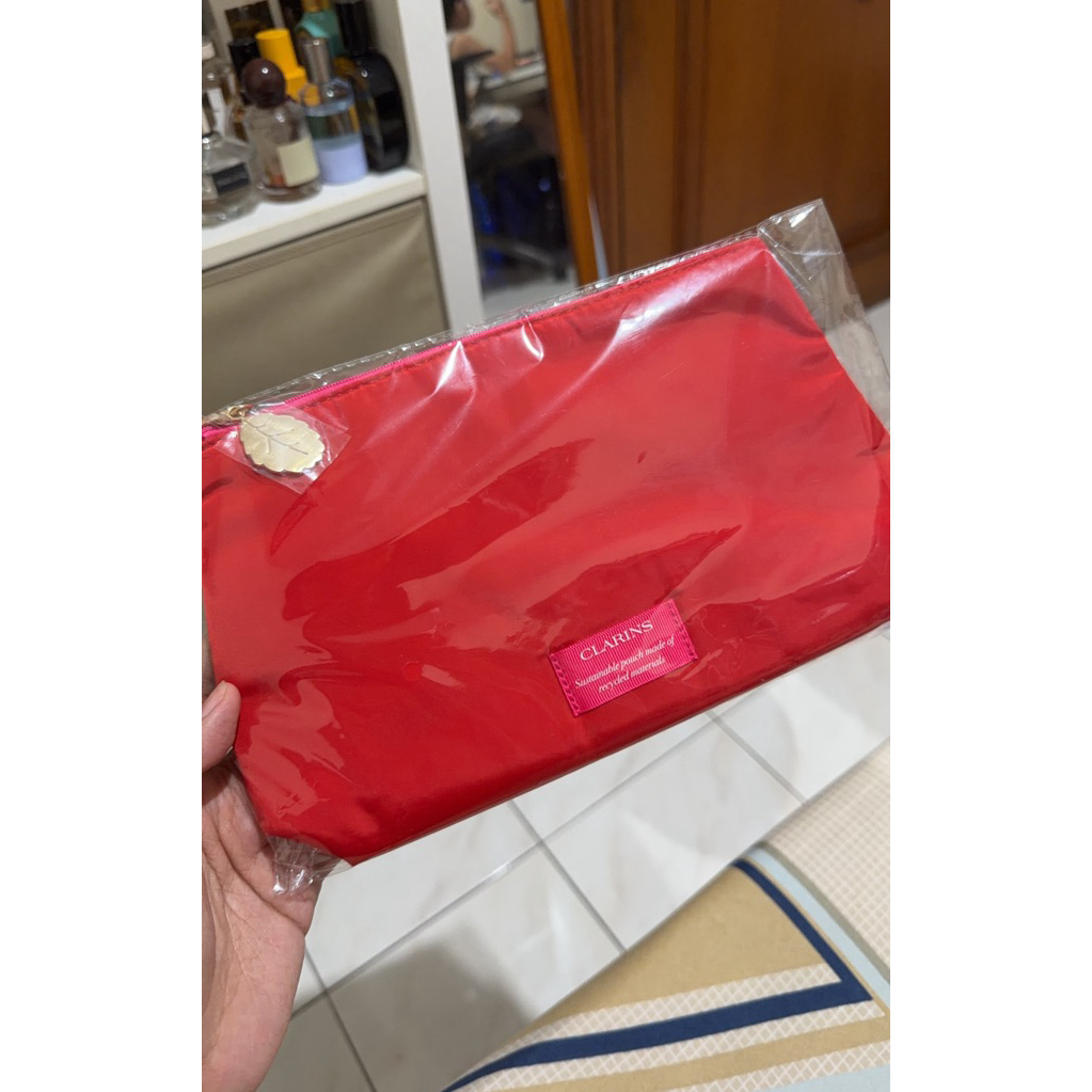 Clarins Pouch