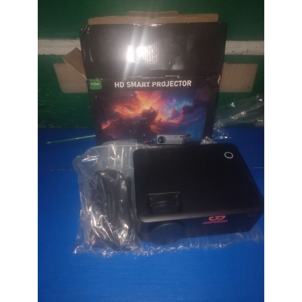 HD SMART PROJECTOR