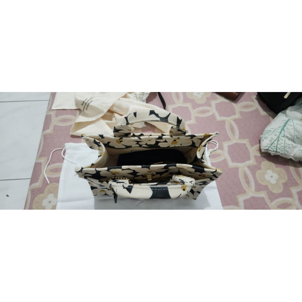 COACH Original M2357-CR660 Floral Mini Tote Bag Like New 99%