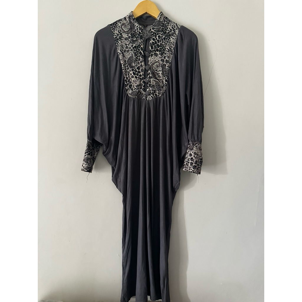 Gamis Wanita Abu-Abu Elegan/Dress Panjang Wanita Abu-Abu/Atasan Panjang Abu-Abu