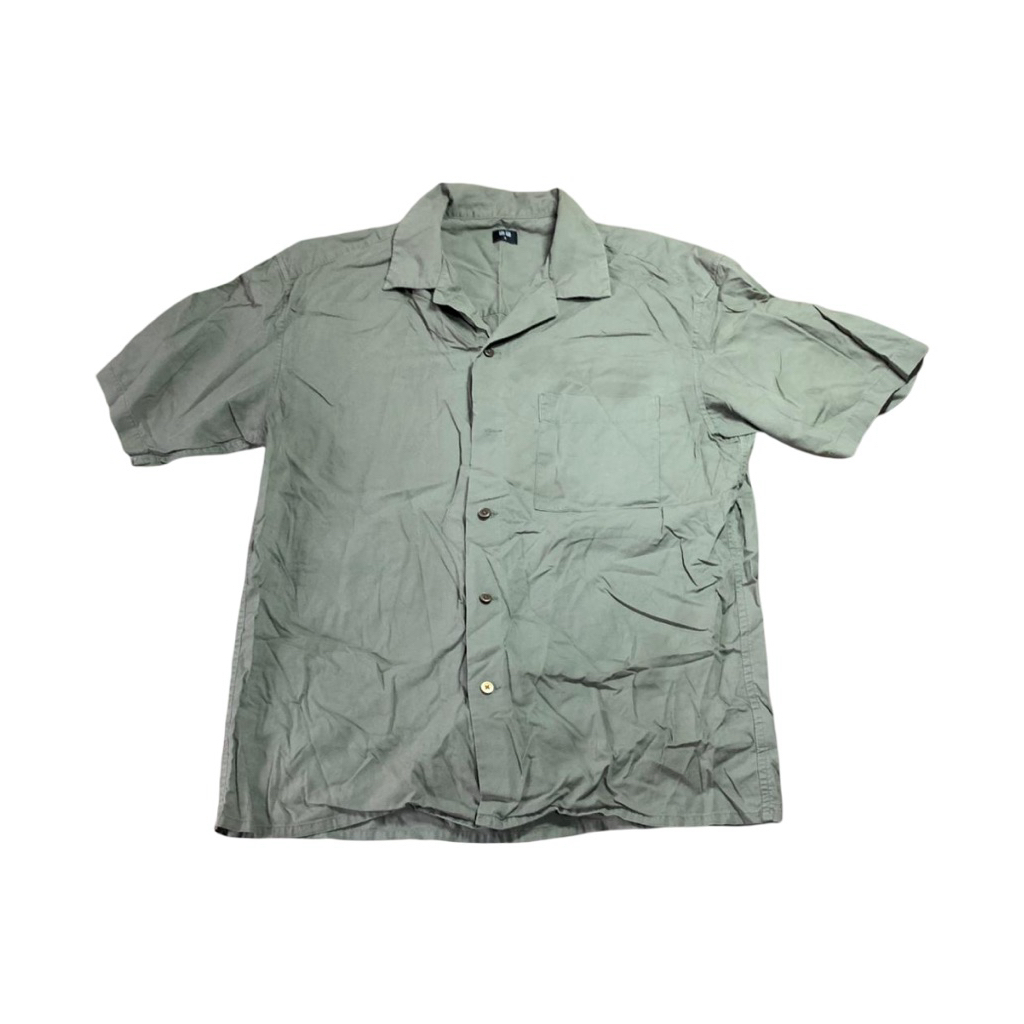 Uniqlo Kemeja Santai