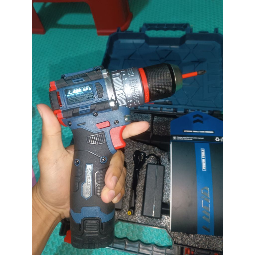 lucid lx50. 1 baterai