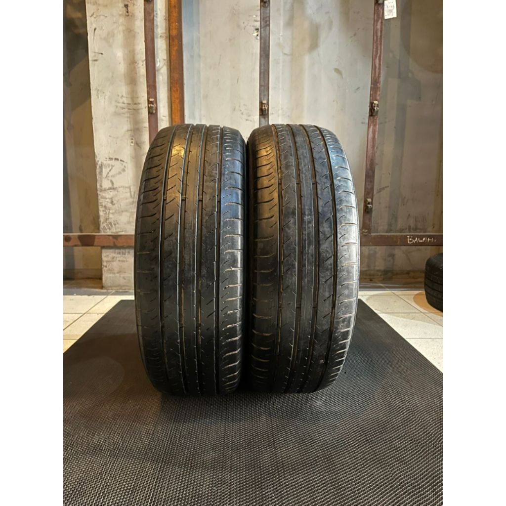 DUNLOP SP SPORT 050 225/60 R18