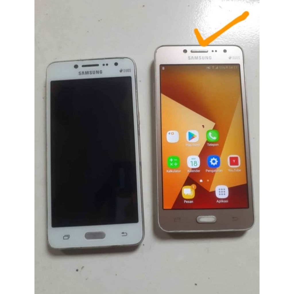 hp youtube-an whatsapp I samsung j2