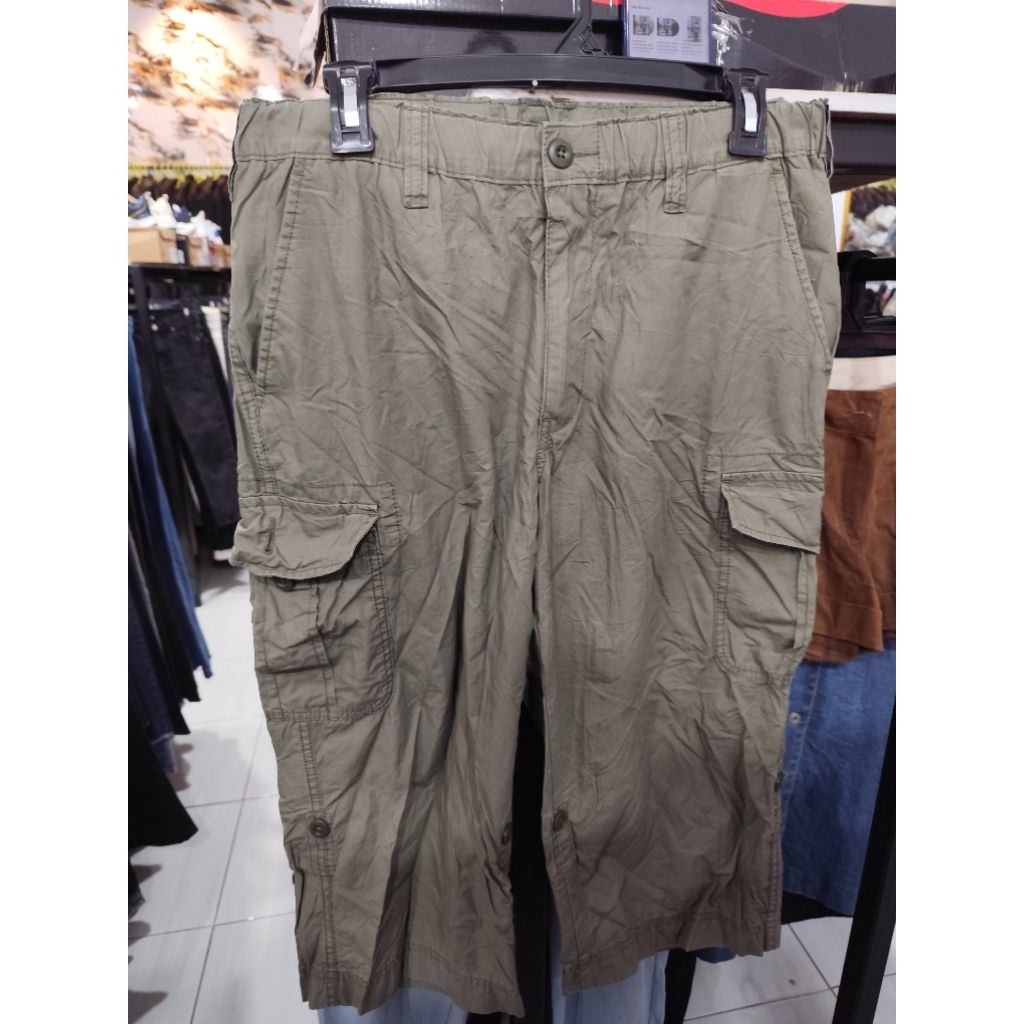 CELANA CARGO UNIQLO ORIGINAL, CELANA CARGO PENDEK, CELANA CASUAL, CELANA LIFESTYLE