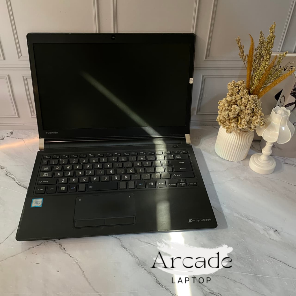 LAPTOP TOSHIBA DYNABOOK R73 CORE I3 I5 I7 GENERASI 7 LAYAR 13 INCH HARGA MURAH BERKUALITAS COCOK UNT
