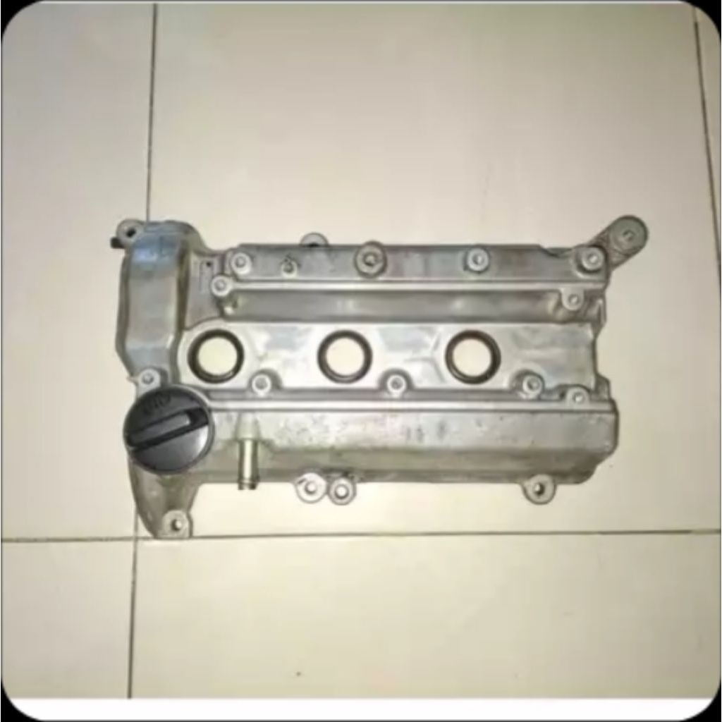 COVER CYLINDER HEAD TUTUP KLEP XENIA 1.0 1000cc ORIGINAL EX JEPANG