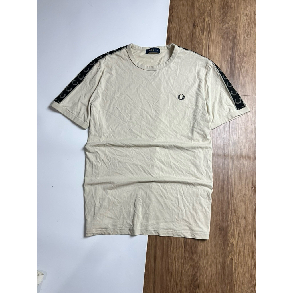 fred perry tshirt