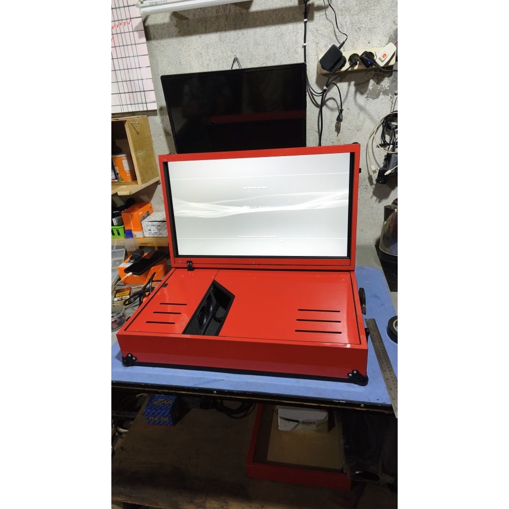 Playbox portable PS3/PS4 ukuran 25 inch Monitor MSI Full cover (TANPA PS)