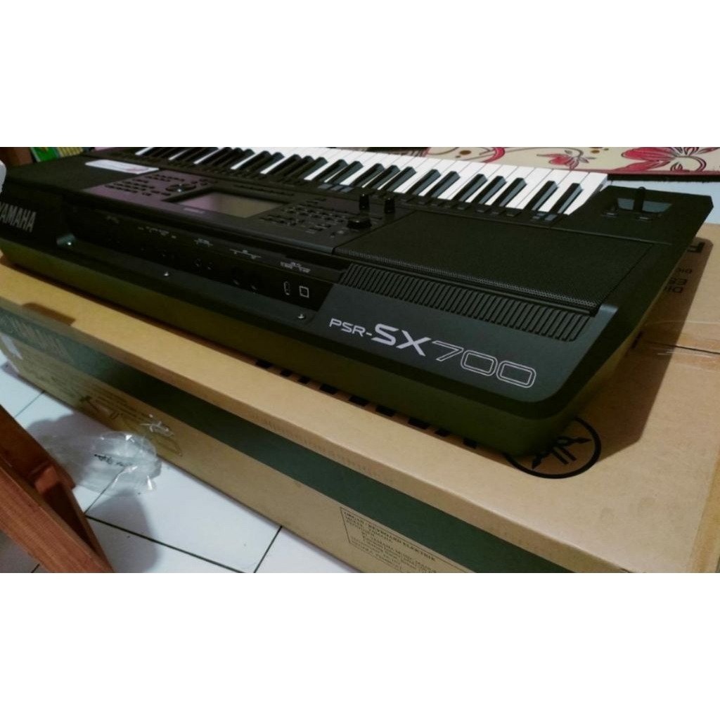 keyboard yamaha sx700