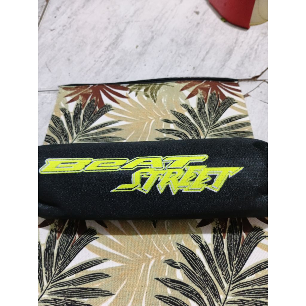 Sarung Shock Belakang Motor Beat Street - Gold