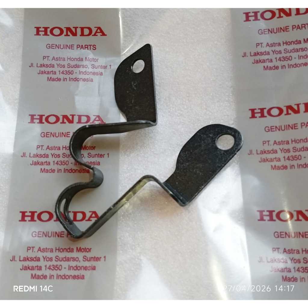 Klem Selang Rem Depan Tengah Honda ADV 160