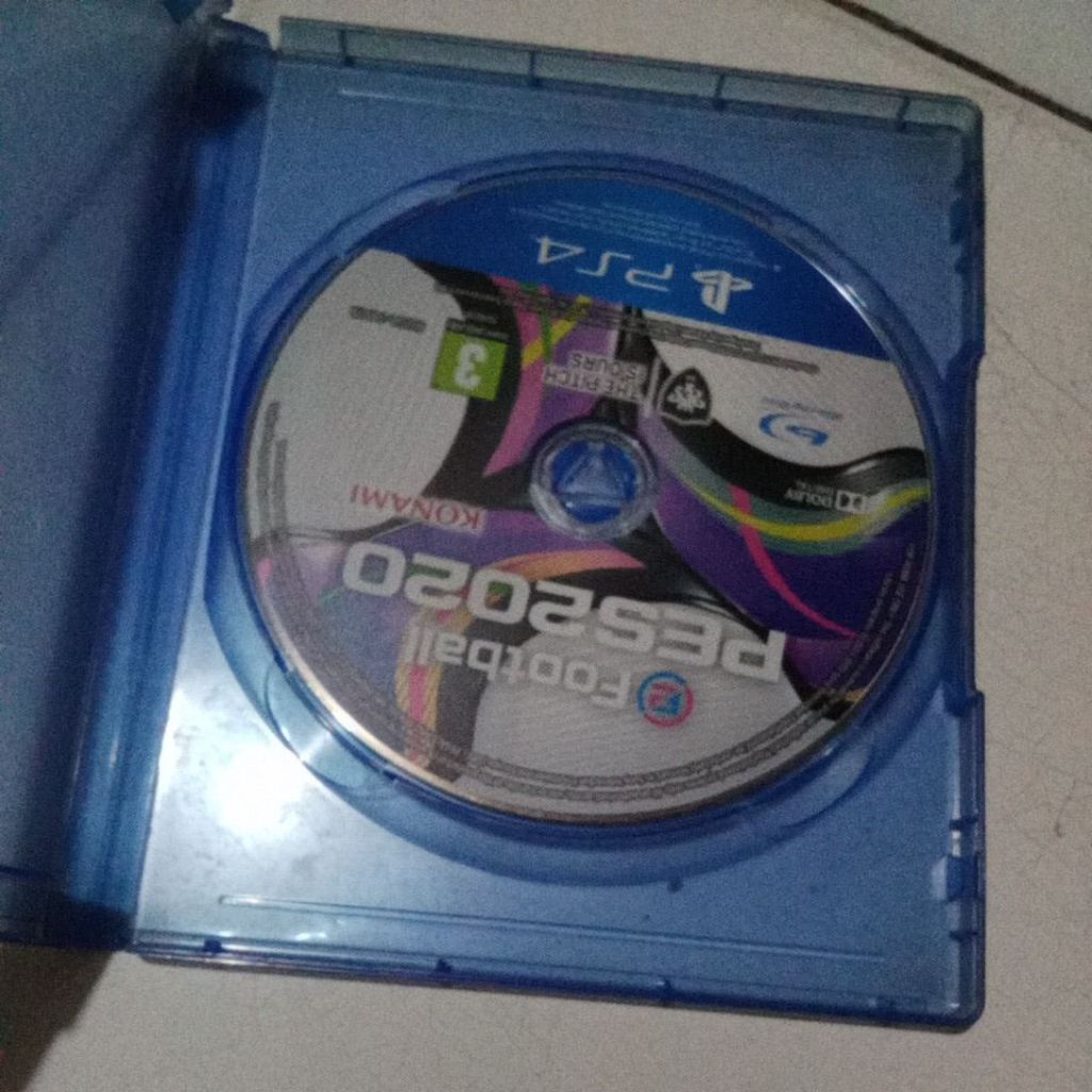 Kaset CD Original PS4 PES2020