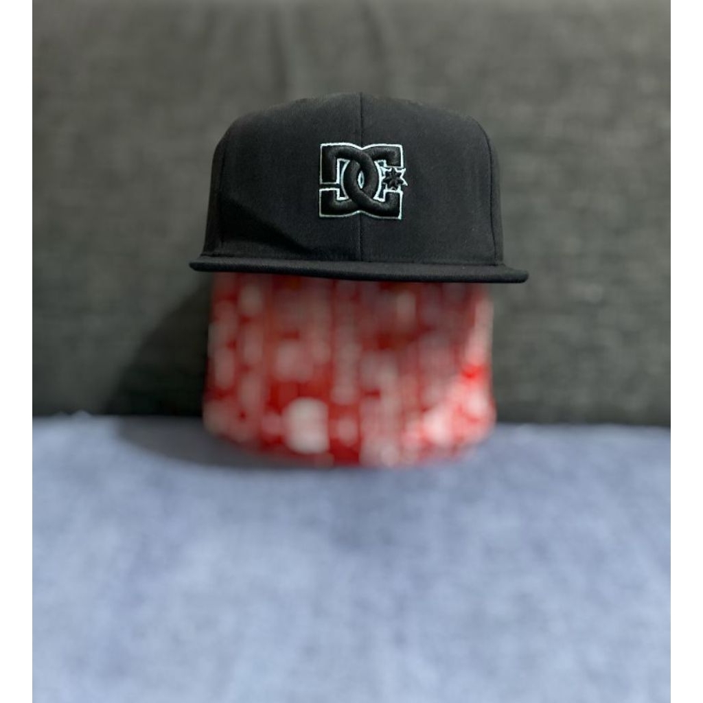 Topi DC Shoes Original 210 Fitted by Flexfit Black - Size L/XL Second