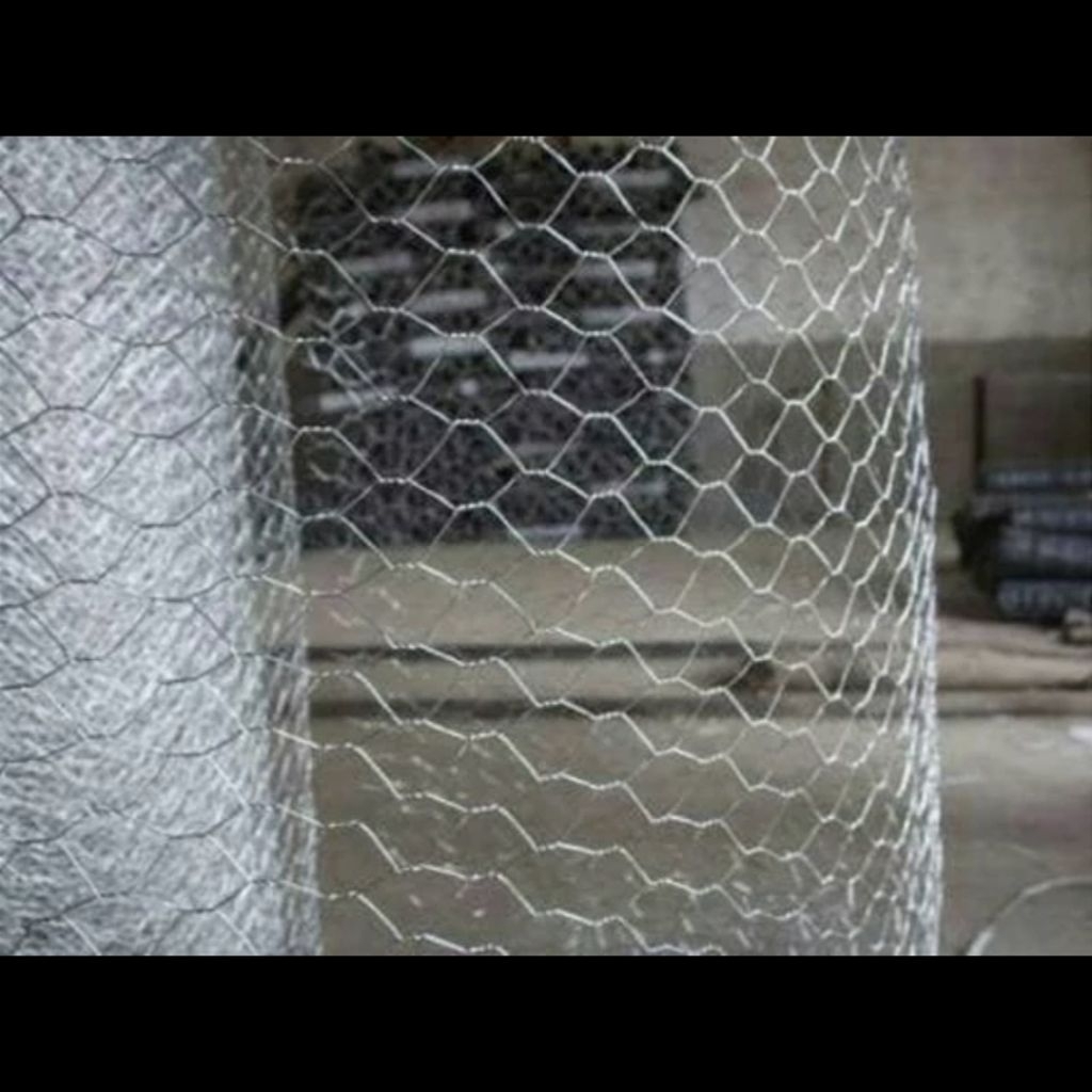 Kawat Ayam / Galvanish Hexagonal Wiremesh 90 cm (1 roll)