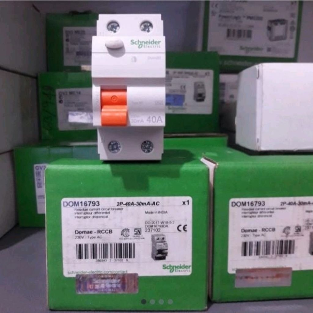 RCCB 2PAS 40A 30MA...300MA... SCHNEIDER