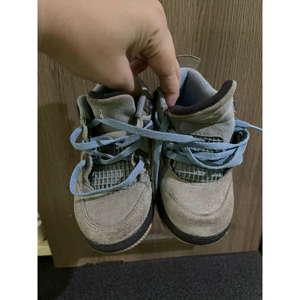 PRELOVED SEPATU ANAK JORDAN RETRO