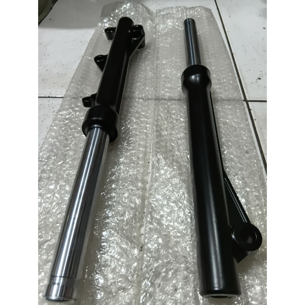 AS SHOCK DEPAN + TABUNG BEAT FI 2013 SAMPAI 2019 BEAT FI HARGA SEPASANG KUALITAS ORIGINAL EMCIBI