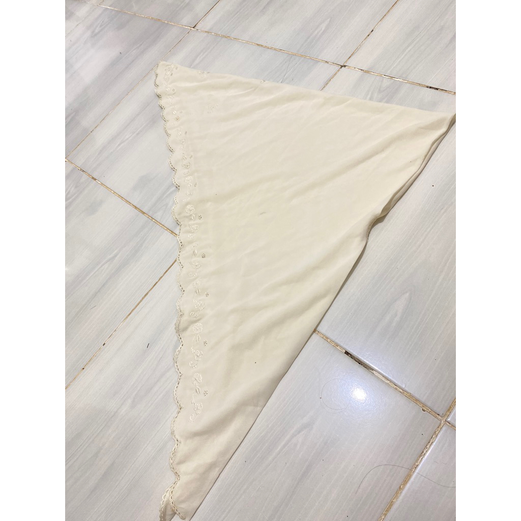 HIJAB INSTAN PUTIH TULANG