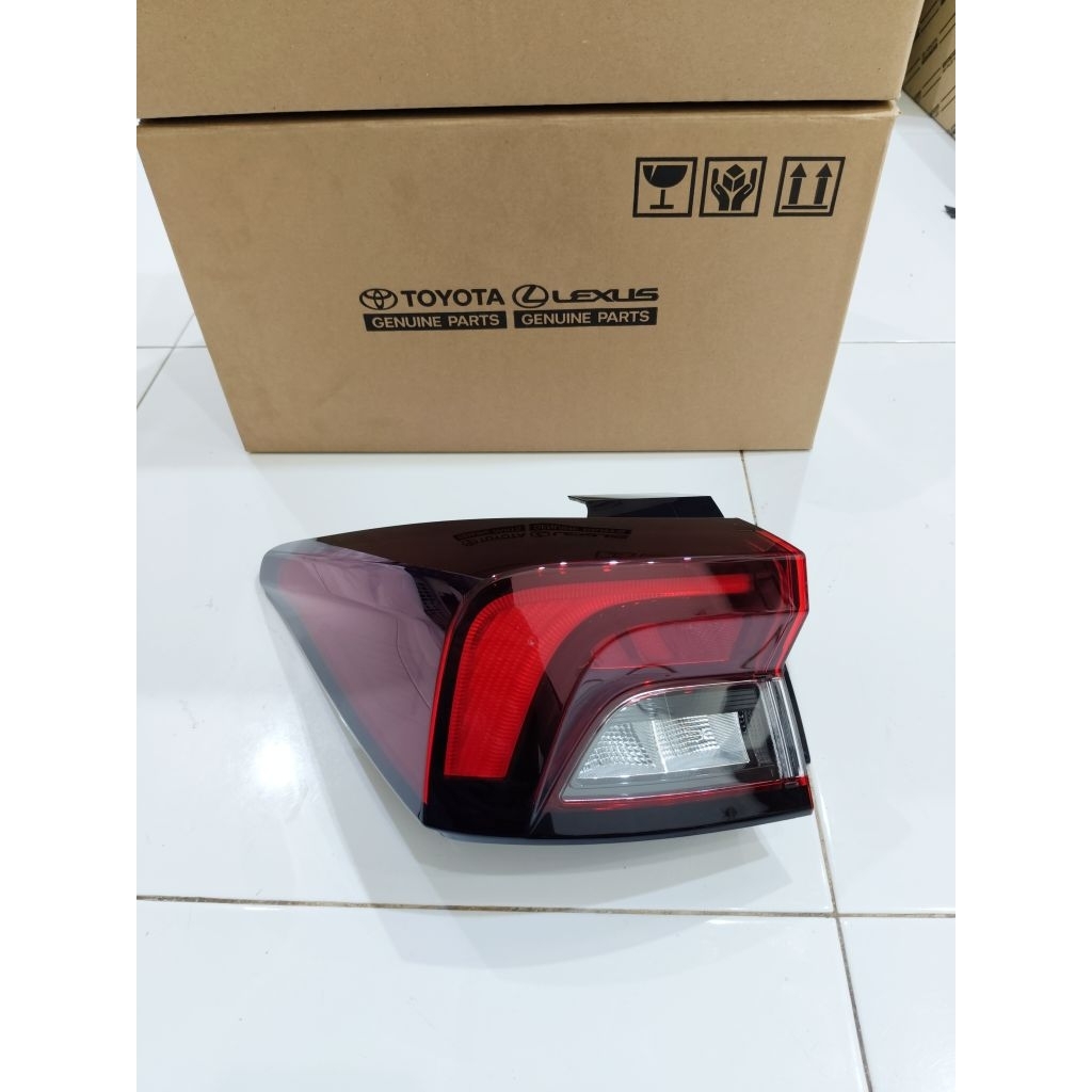 stoplamp lampu belakang avanza xenia 2022 2023 2024 2025 tipe G ori