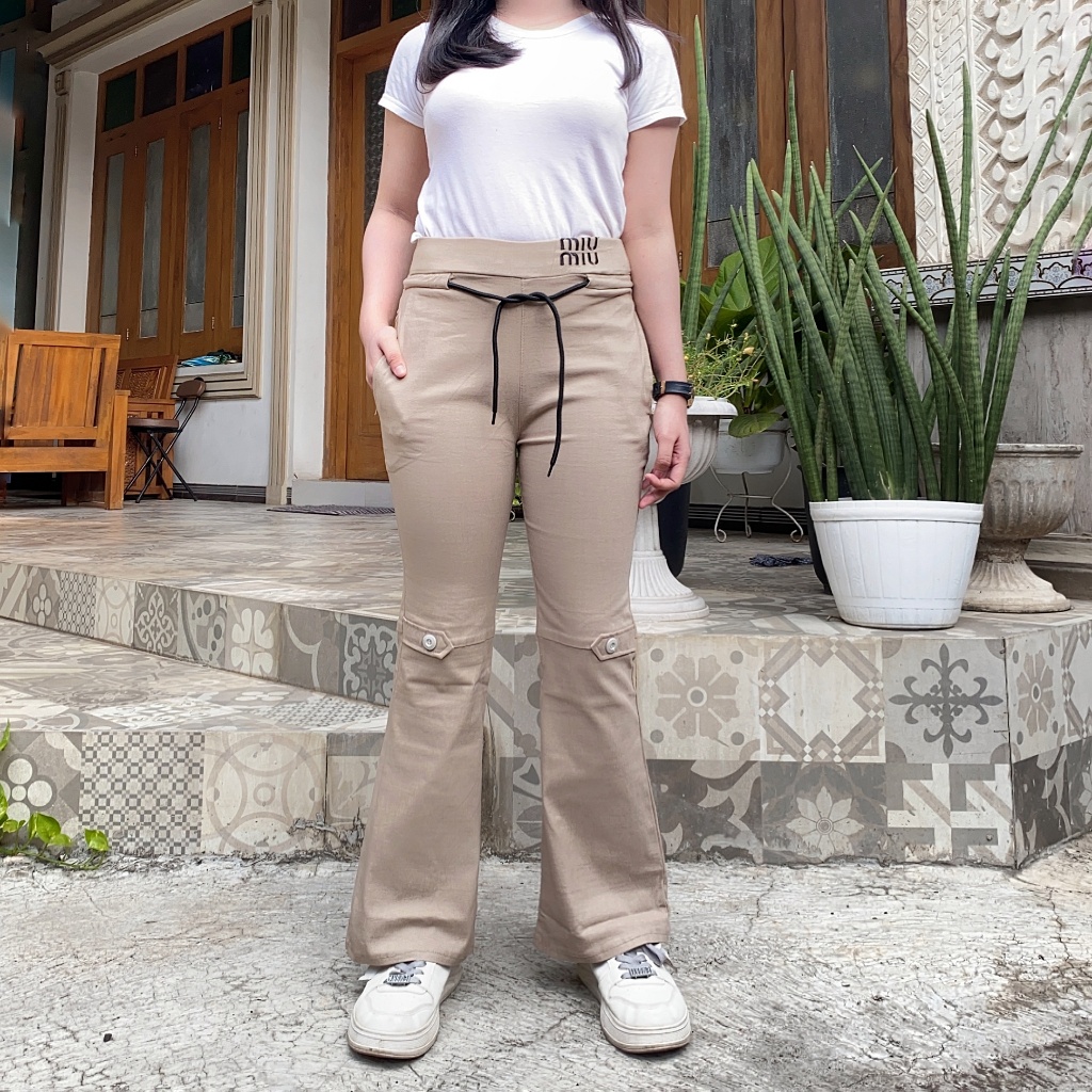 Cutbray Bordir Soft Jeans dari bahan Soft jeans Bengalin