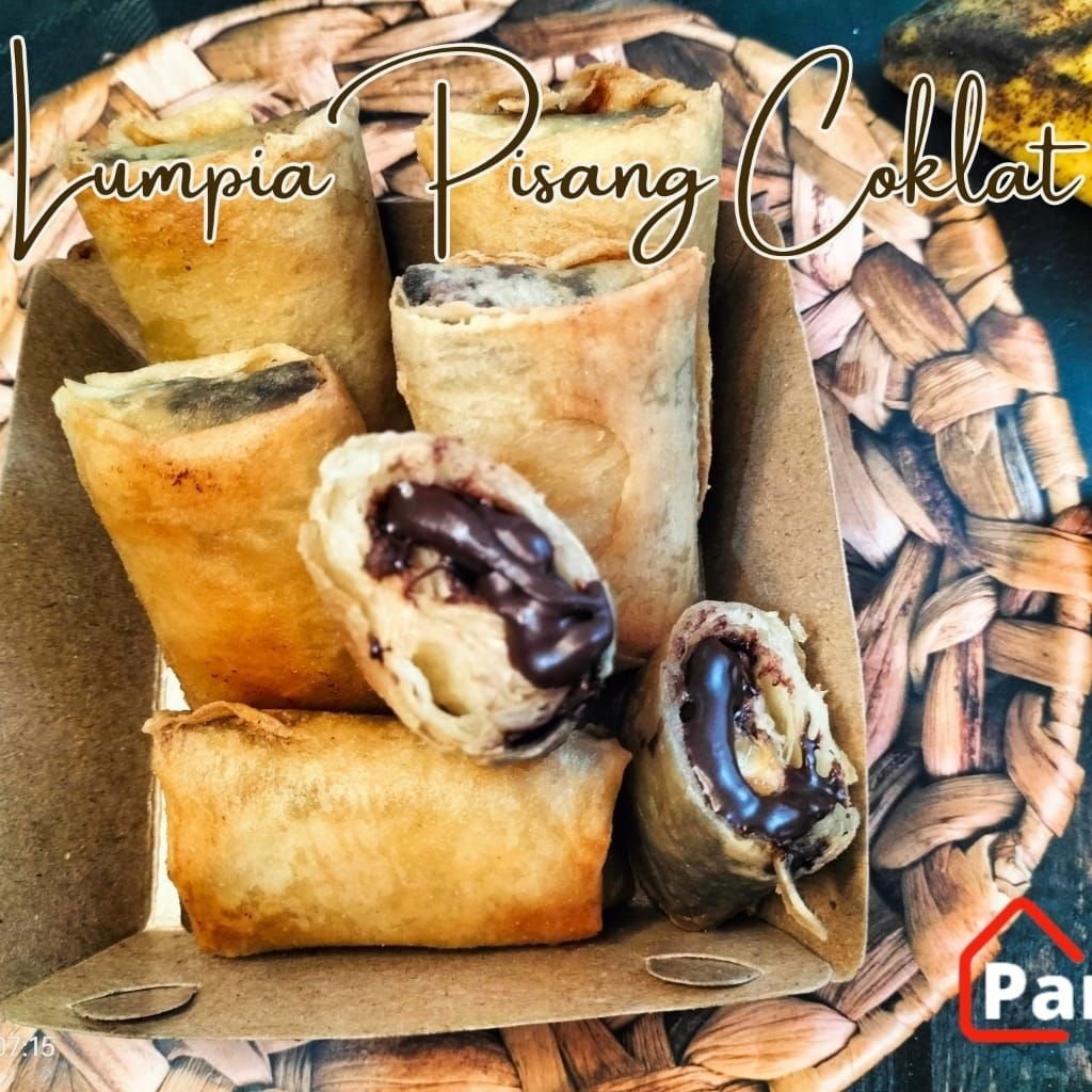Lumpia pisang coklat lumer