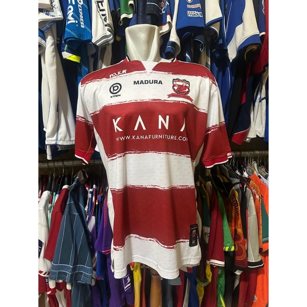 Jersey home Madura united