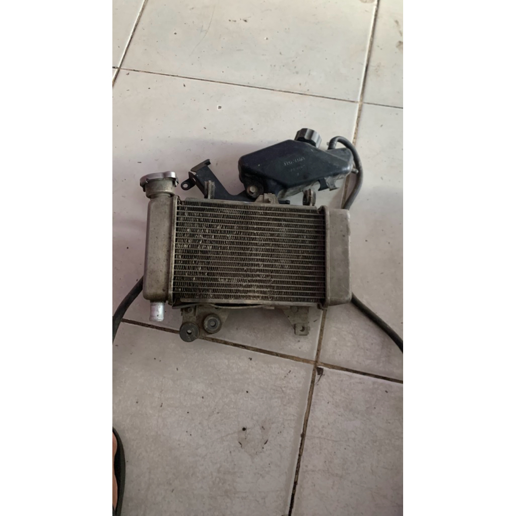 radiator sonic 150r original