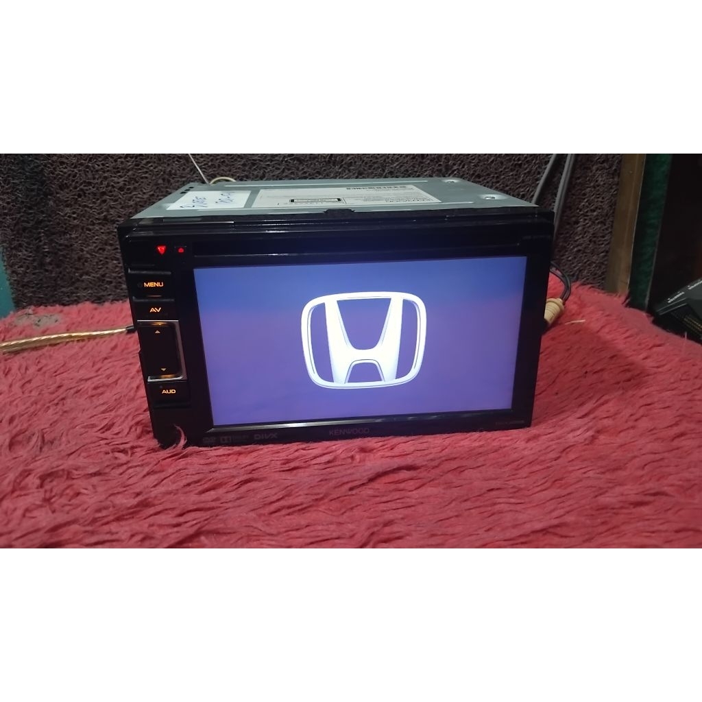 head unit dabeldin KENWOOD  DDX3035  standar mobil honda udah suport blutoot