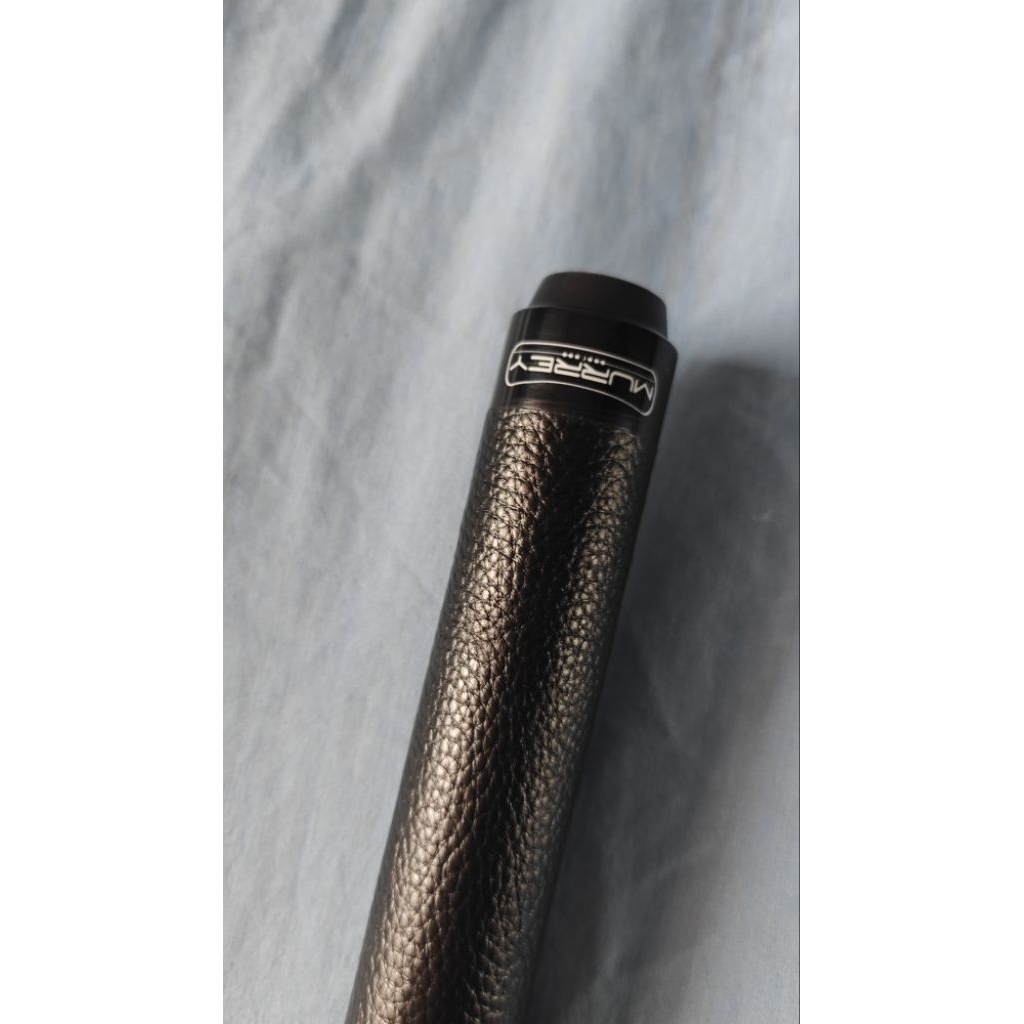 CUE STICK BILLIARD MURREY CARBON LIKE NEW