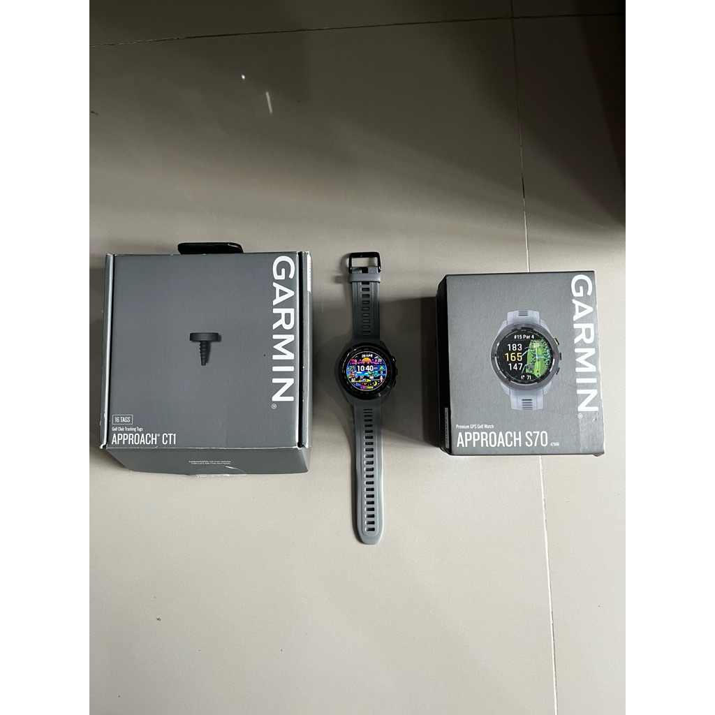 Garmin Approach S70 42mm Grey & Approach CT1