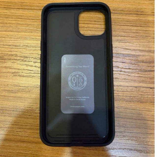Casing Spigen Iphone 13 Mulus