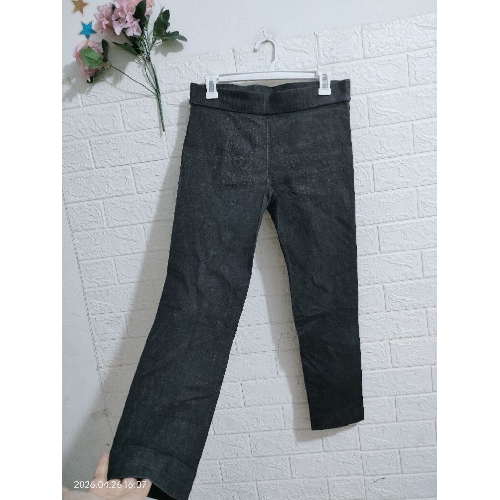 celana brand DKNY ori