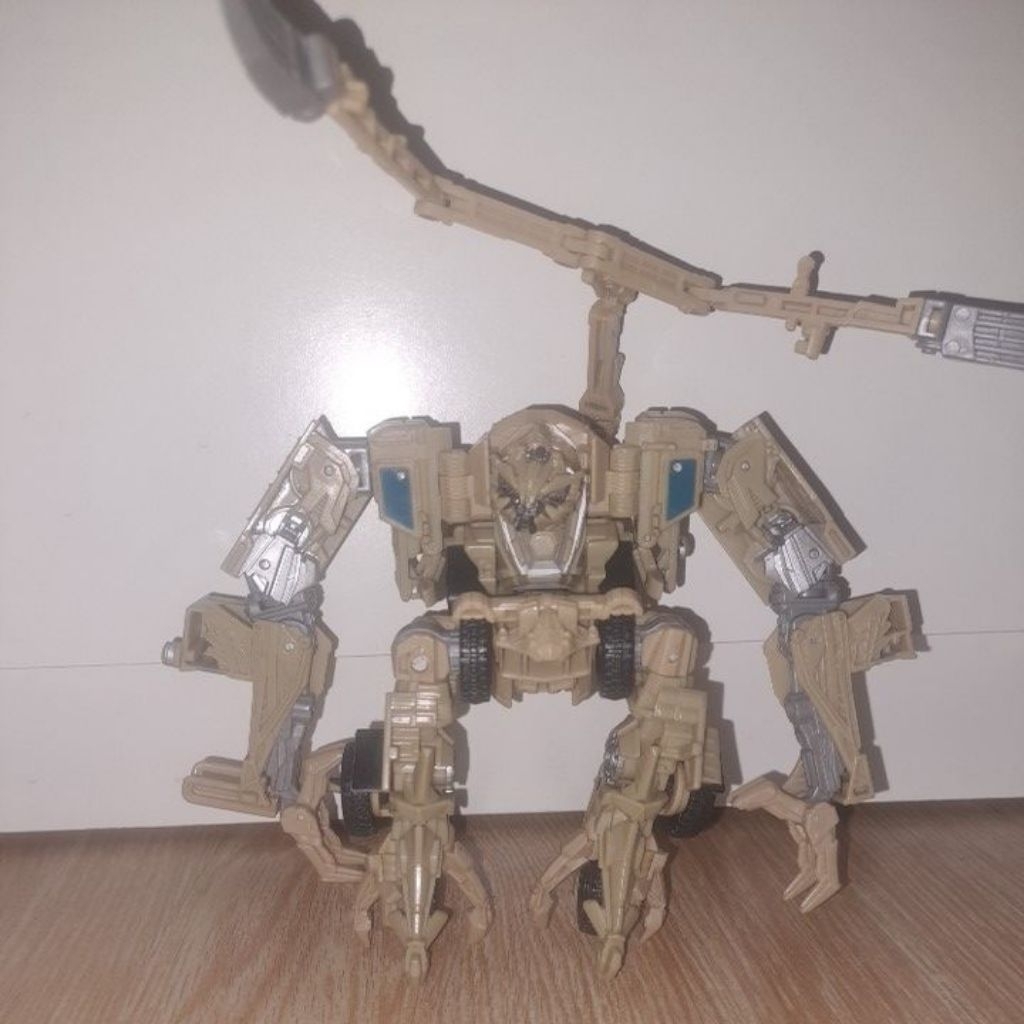 Transformers Studio Series 33 Bonecrusher 2007
