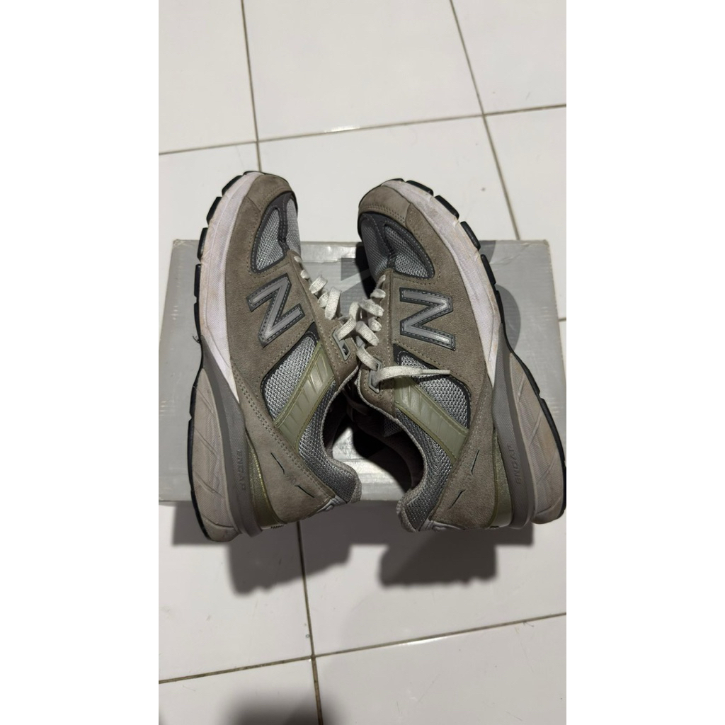 nb 990v5 size 41.5