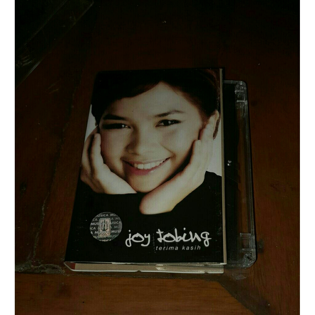Kaset pita Joy Tobing