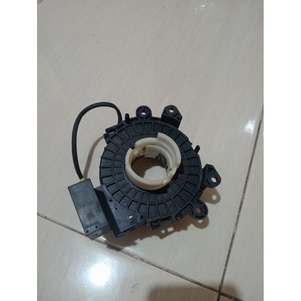 kabel spiral klakson Nissan march