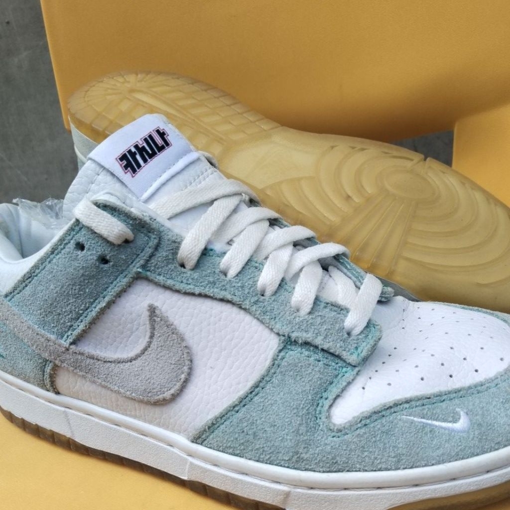 Sepatu Nike X Kasina dunk low