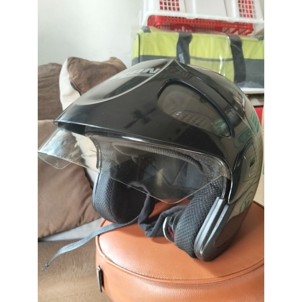 Helm Nolan n41 diamond sesuai foto deskripsi