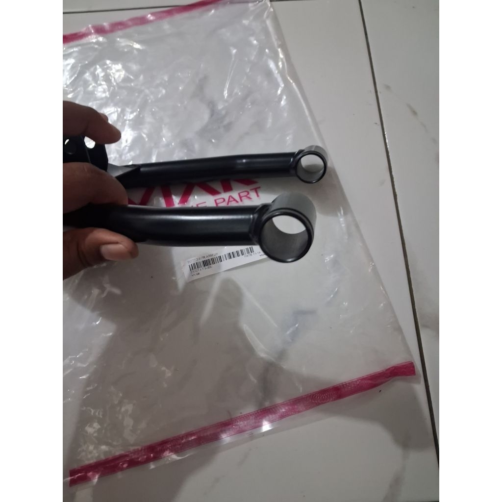 BOTTOM FR ARM KIRI VIAR ATV RAZOR 150UT
