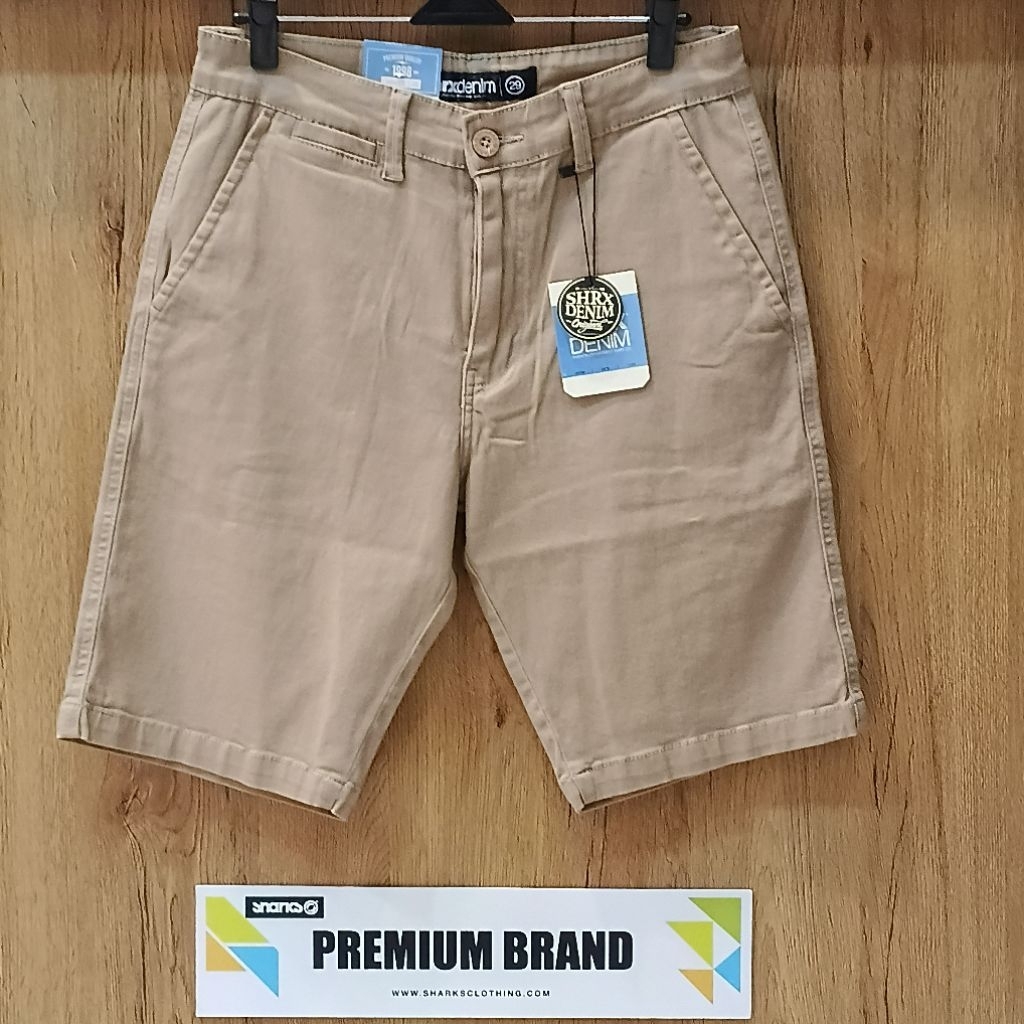 Celana Chinos pendek / pants pria Sharks.co brand original