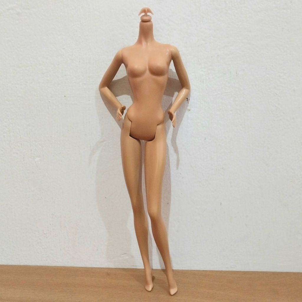 Body Muse Barbie John Deere Mattel Official Boneka Second Preloved Jadul Collector